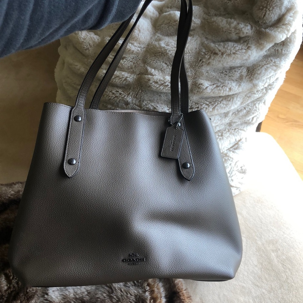 Coach Purse - Picture 4 of 4